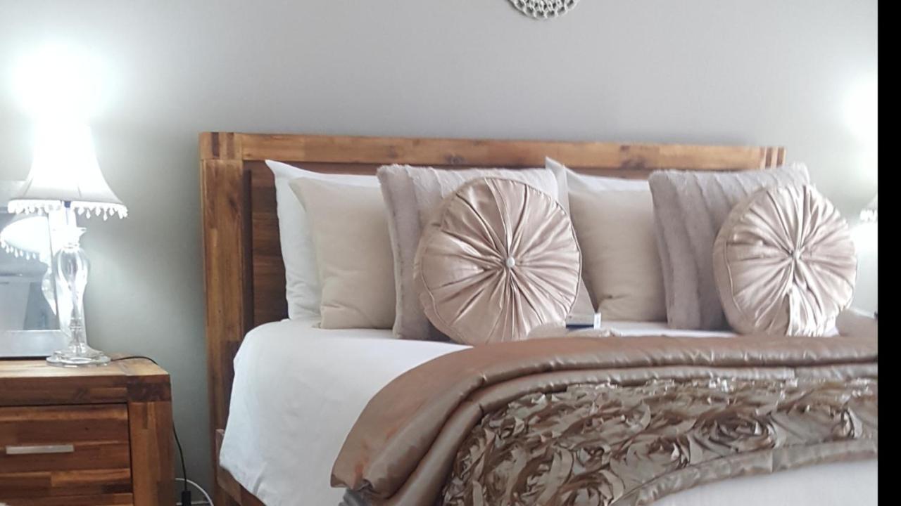 Caza Blanca Apartments Boksburg Ngoại thất bức ảnh
